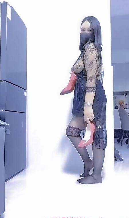 临平大奶泄火骚妇 3