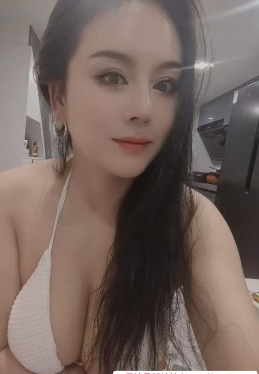 罗湖口技无敌巨乳啵啵 3