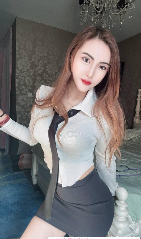 风骚制服诱惑老师 3