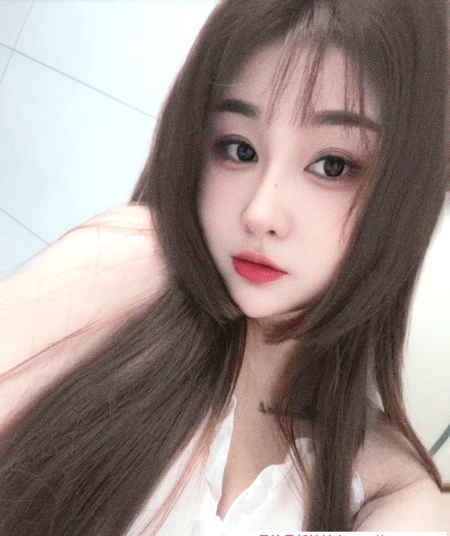 肉感巨臀小骚货 3