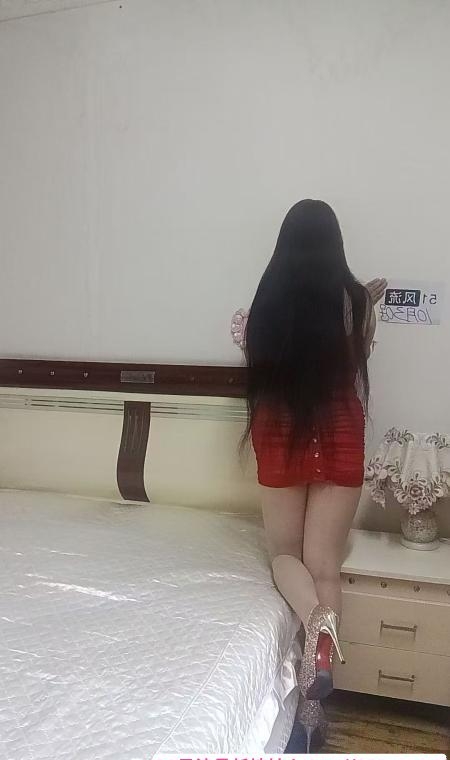 过夜宝山潮喷姐 4