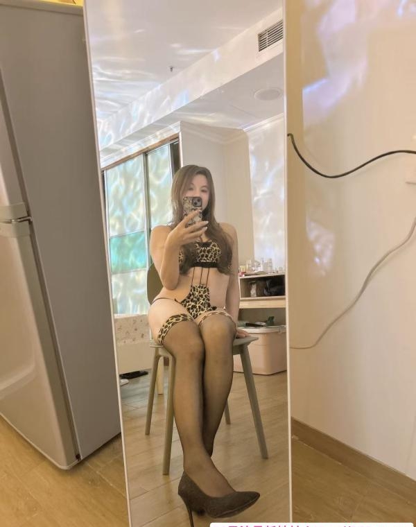 服务系骚露老师 4