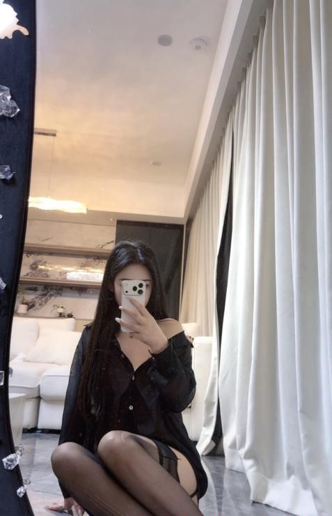翘臀多乐老师 1