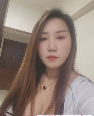 性感的小少妇