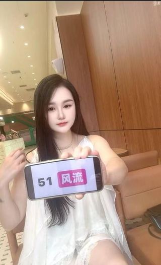 甜美热情颜值靓妹
