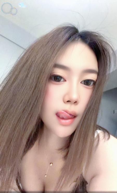 蜀山反差欲女 1
