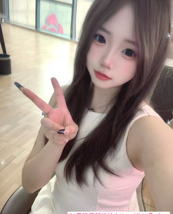 兼职刚下海嫩妹07年 1