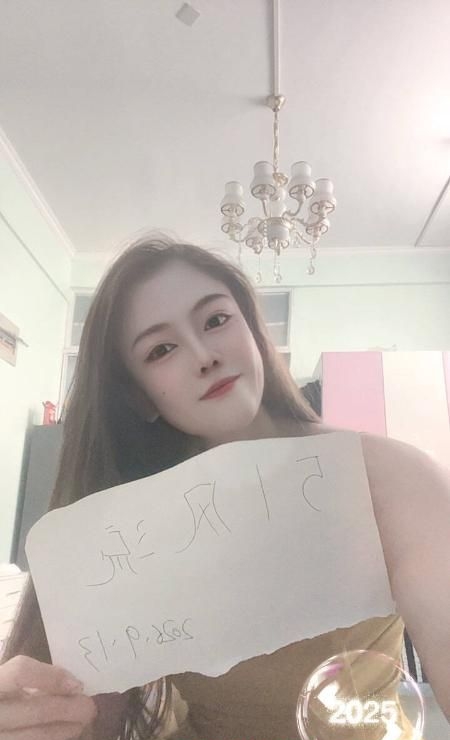 蜀山三通白嫩骚母狗 1