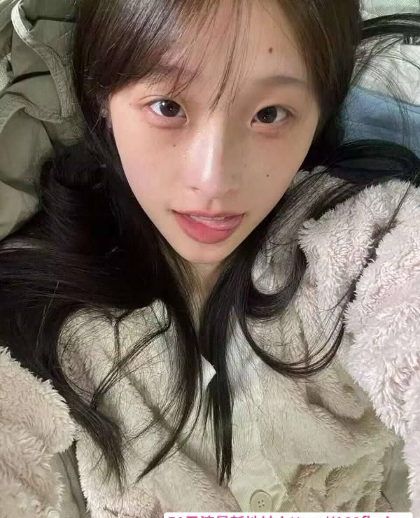 清纯刚下海小妹兼职 2