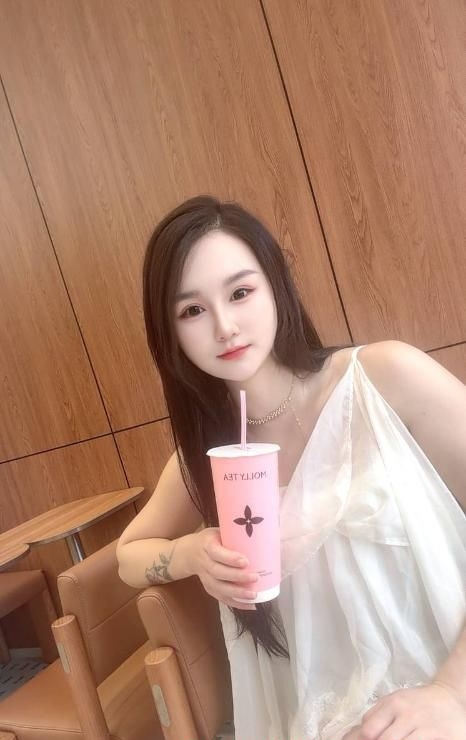 甜美热情颜值靓妹 2