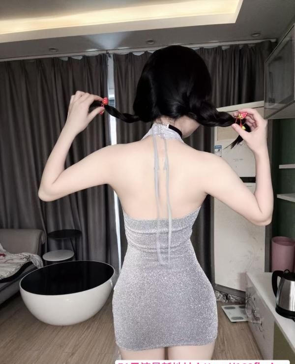 迷人性感小萝莉 4