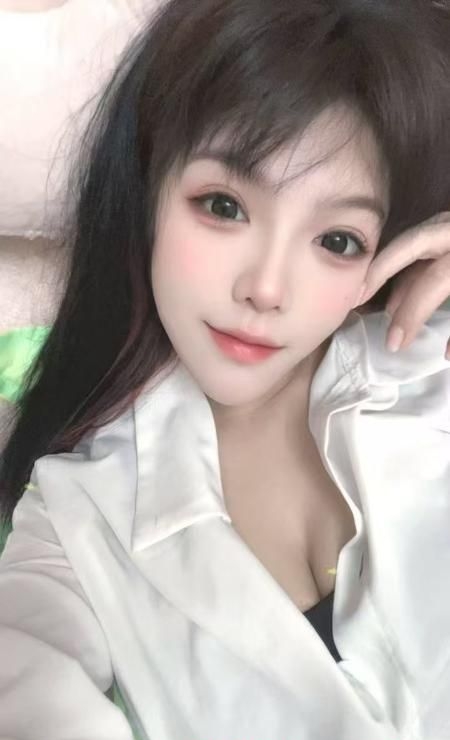 东站性感御姐幺妹 1