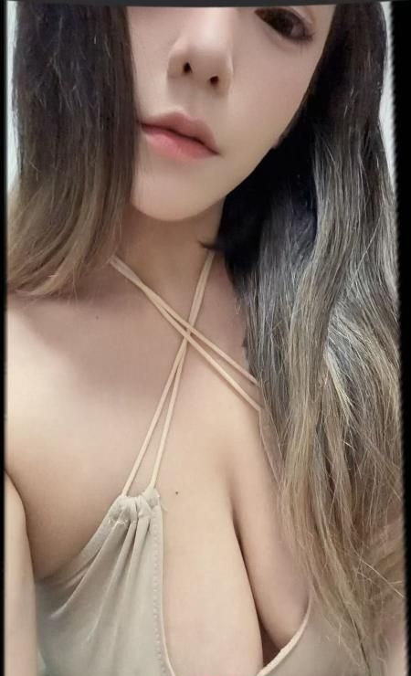 东站性感御姐幺妹 2