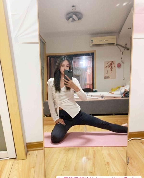 秦淮婷儿 2