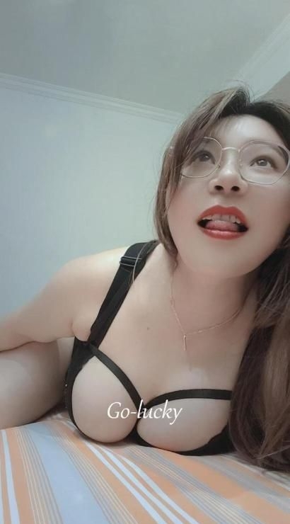 大肉臀珠珠 1
