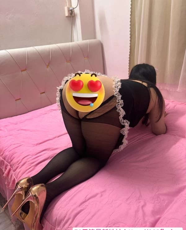 江南西大屁股少妇 1