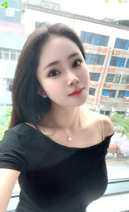 西湖区服务系大胸 1