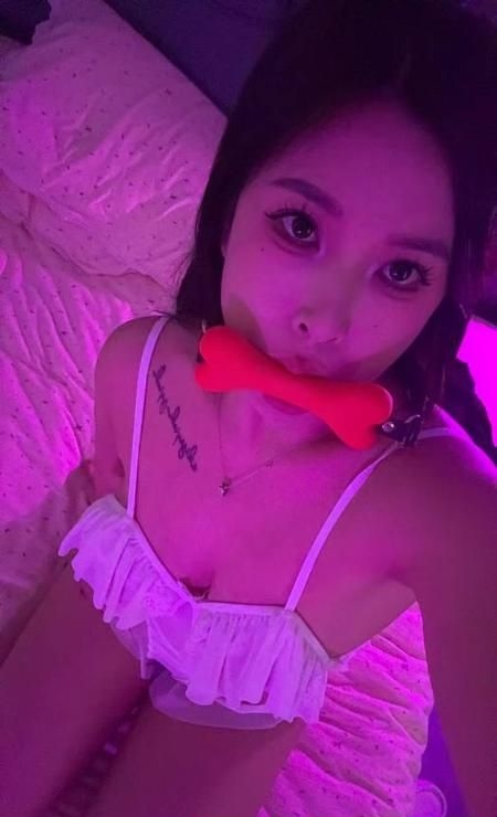 sm潮喷风骚九儿 3