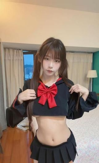 福田敏感水多彤彤