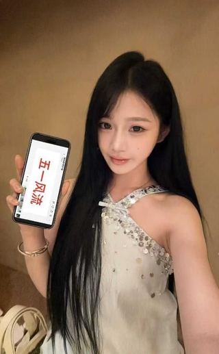 清纯高颜小美