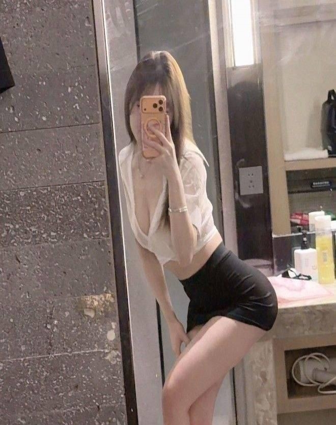 宁波市 鄞州区舌吻风骚嫩妹 1