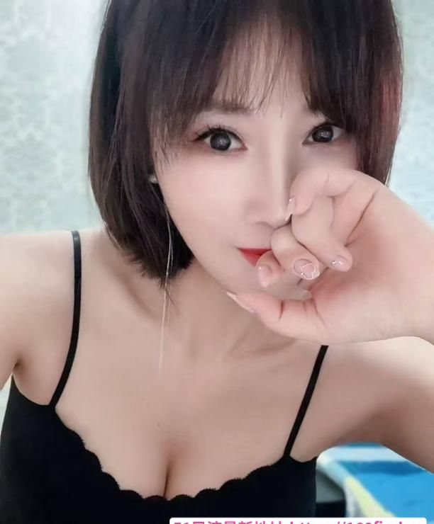 销魂白皙琪琪 2