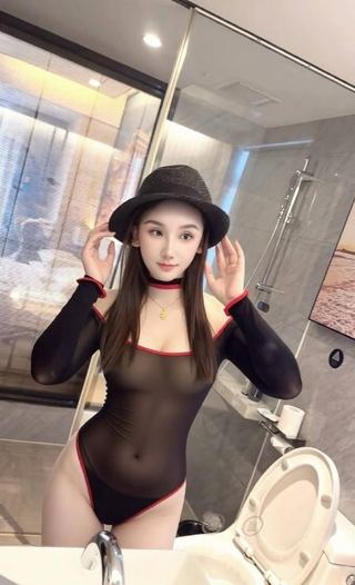 大长腿翘臀艾薇儿