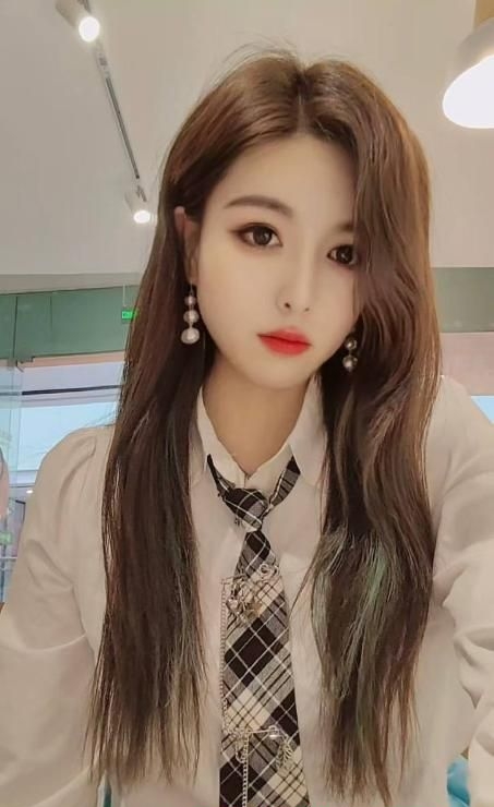 高冷美少妇 1