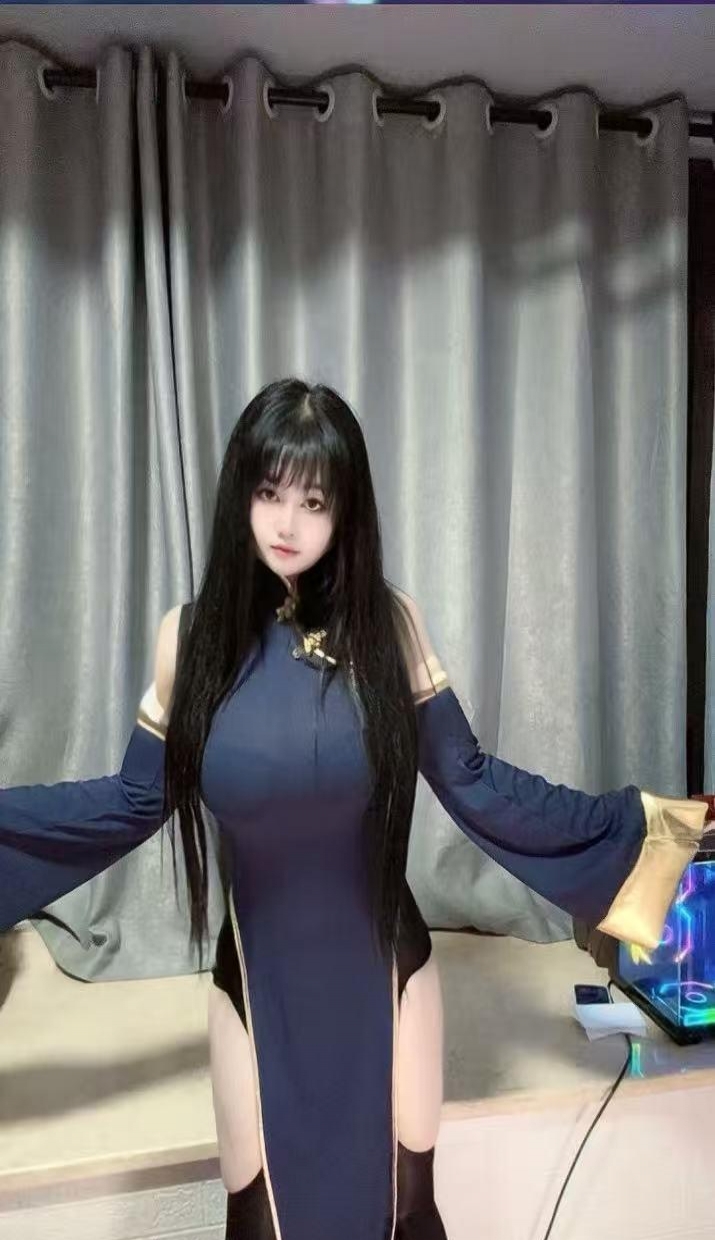 成都市 丰乳肥屁白虎 2