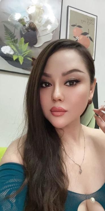 罗湖大奶风骚御姐 3