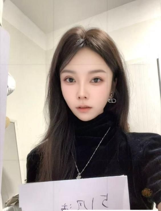 贵阳大长腿骚妇萱子 1