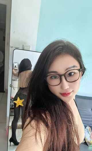 大长腿韵味骚妇