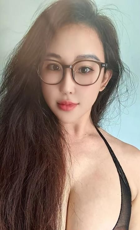 大长腿韵味骚妇 2