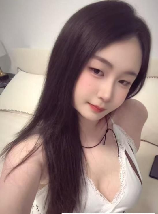 三街服务控暮婉 1