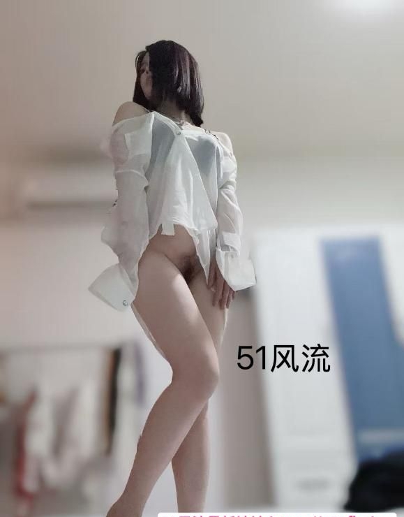 水多多小骚妇 1