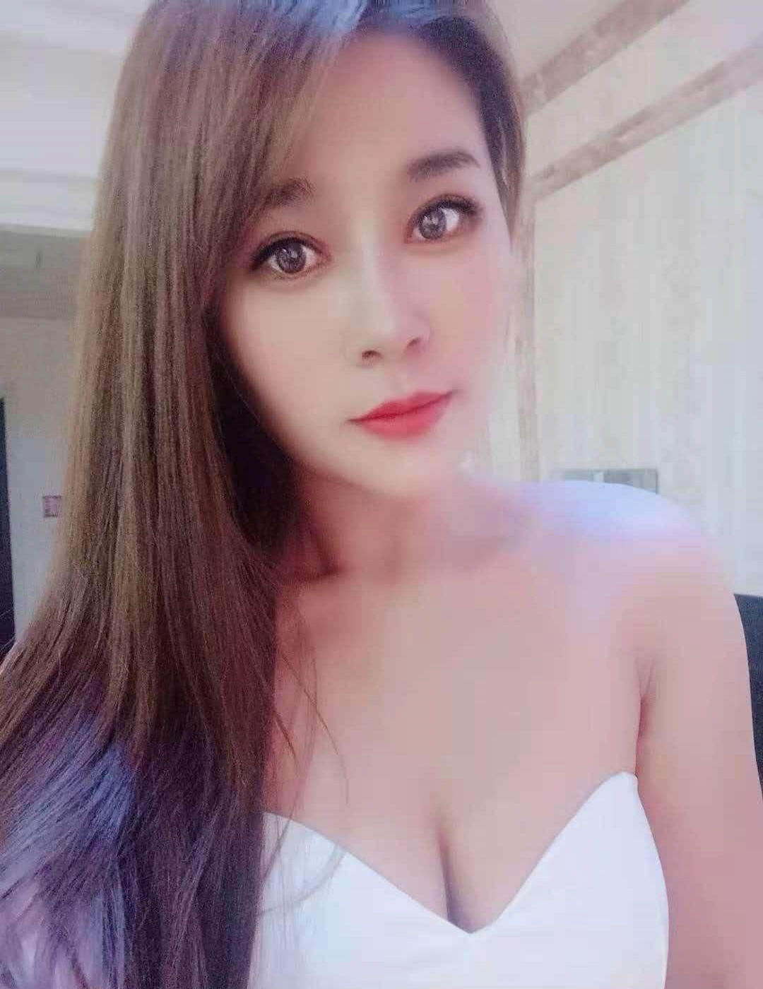 哈尔滨市 南岗性感御姐 1