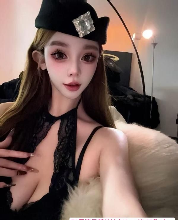 细腰大长腿颜值瑶瑶 2