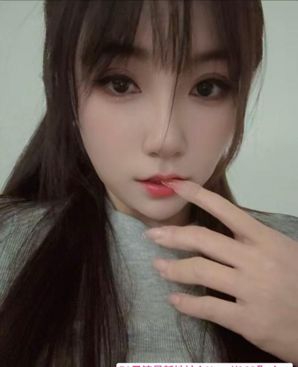 再刷新吴美臀妙妙 4