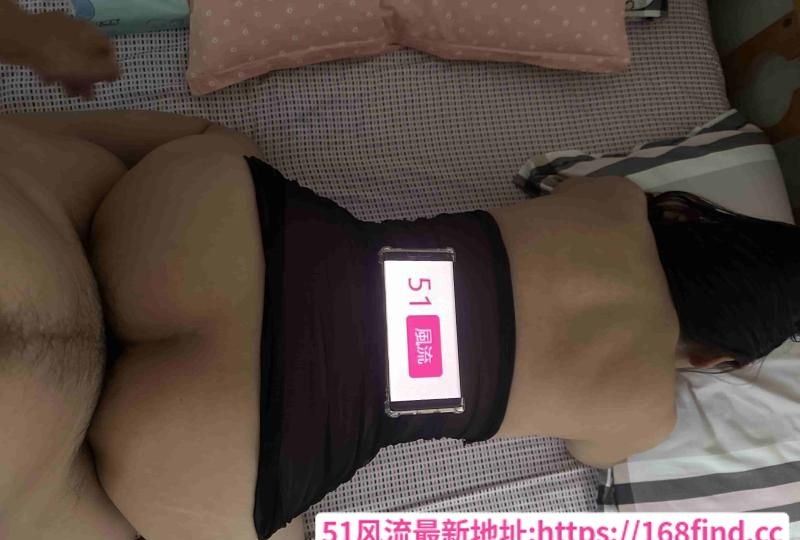 深喉一流的大奶少妇 1