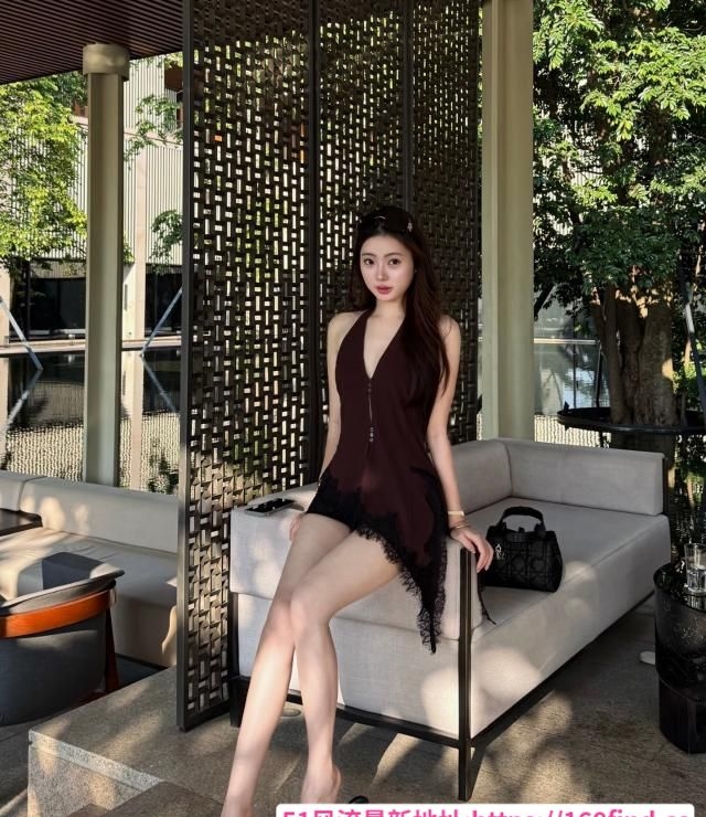 秦淮中项妹妹 1