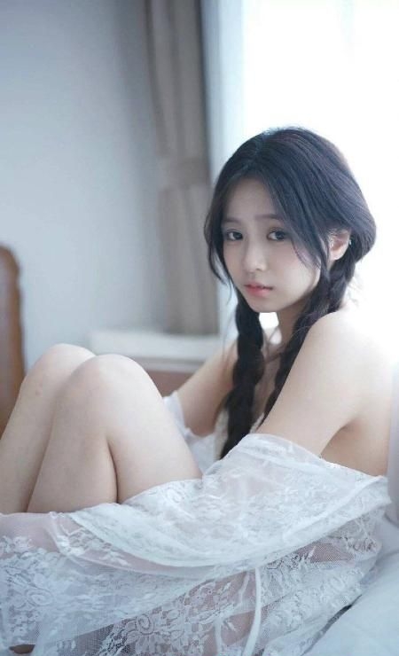 良家嫩妹下海 1