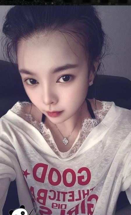 风骚大奶服务好妹子 3