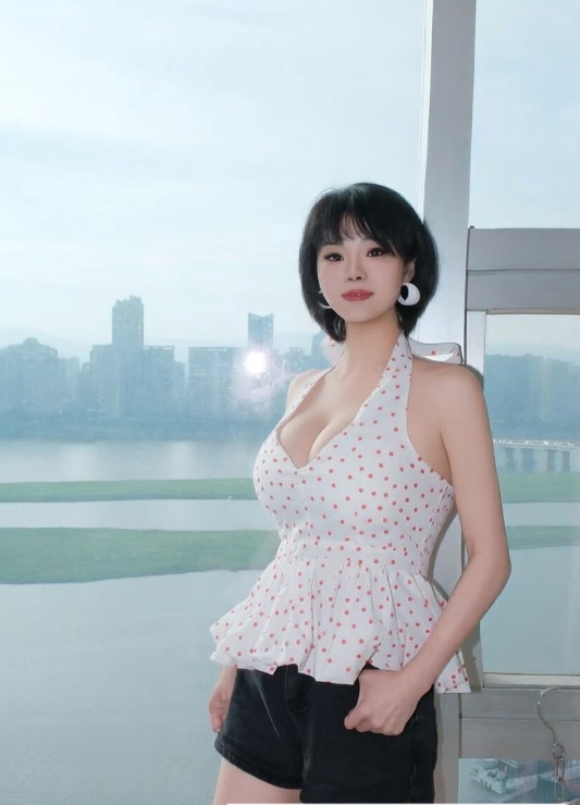 奶糖小骚骚 3
