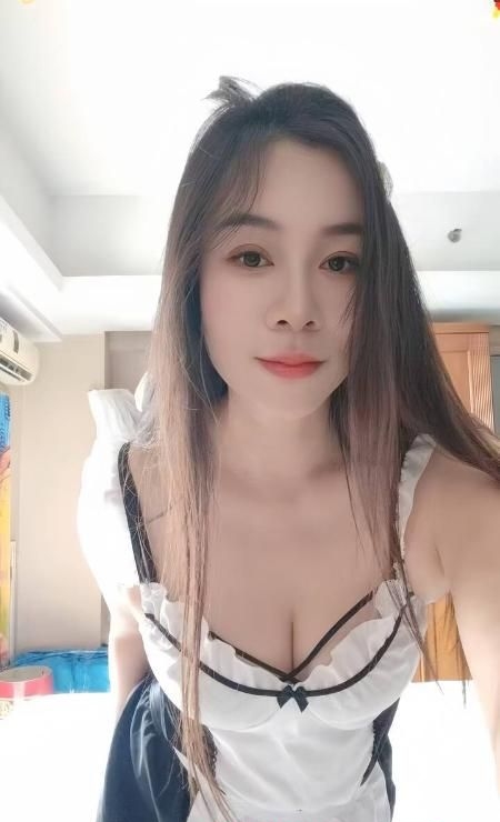 敏感美乳骚少妇 3