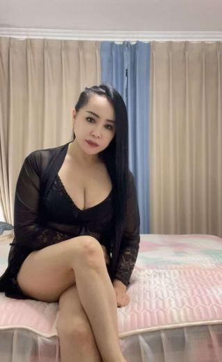 会口会夹骚妇人妻