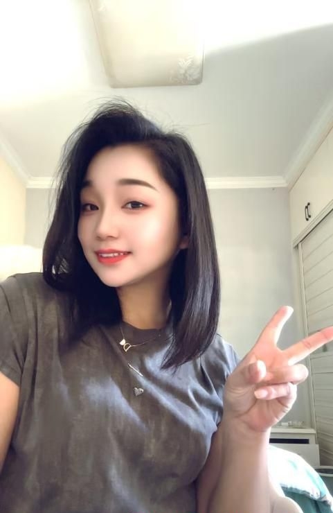 光谷水多骚女 1
