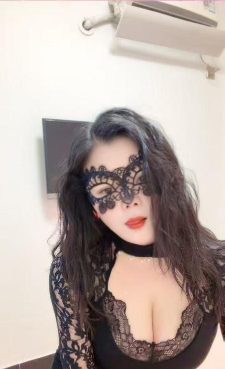 福州巨乳E奶欣怡 1