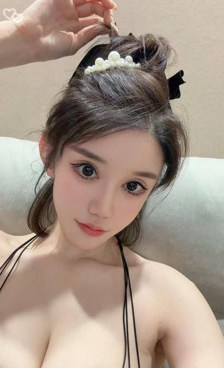高新区性感御姐南汐 1