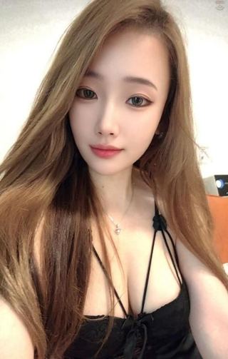 黄埔大胸好身材灵儿