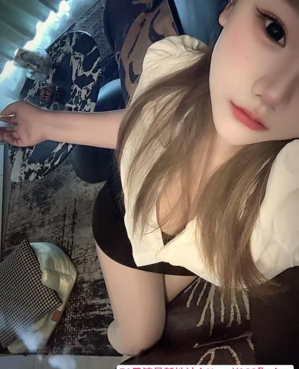 俏皮小妹服务控 2